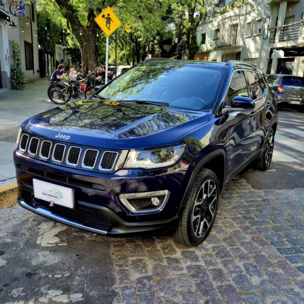 Jeep Compass Limited 4x4 AT