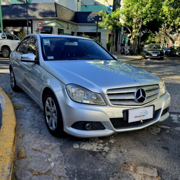 Mercedes Benz C200