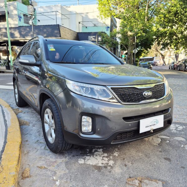 KIA Sorrento 4x2 AT