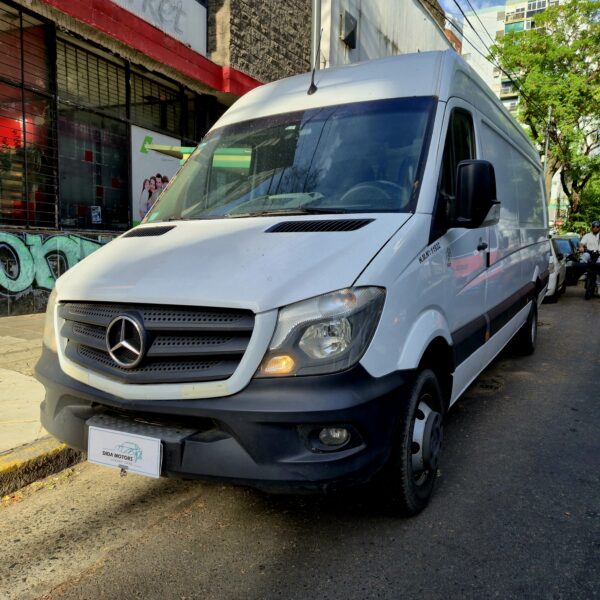 Mercedes Benz Sprinter